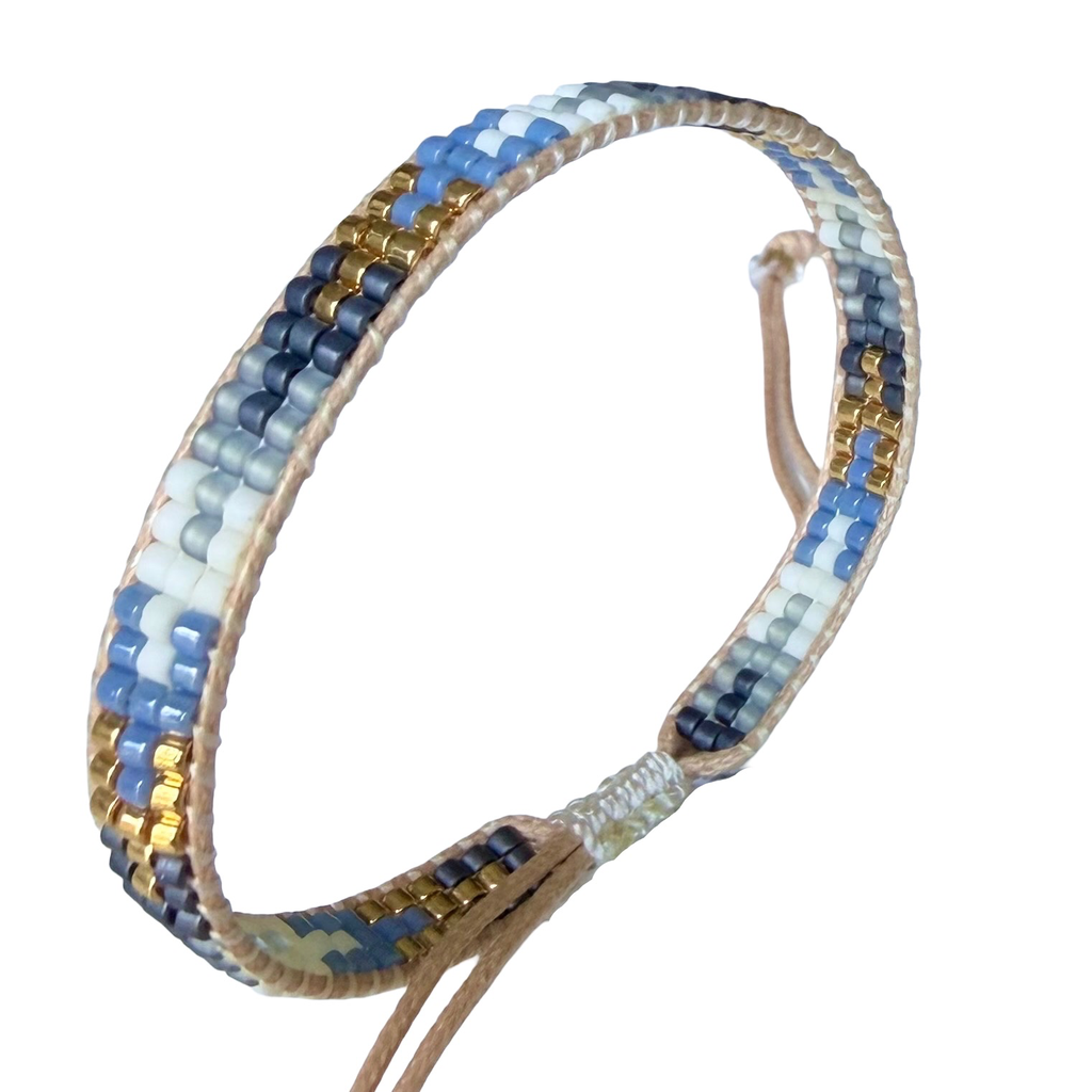 Pulsera Arrow Guide Blue Skies 2.webp
