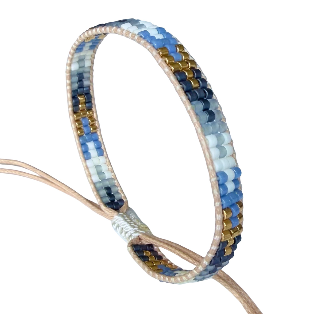 Pulsera Arrow Guide Blue Skies.webp
